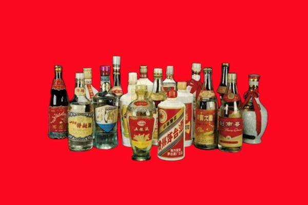 平泉市回收十八老酒.jpg